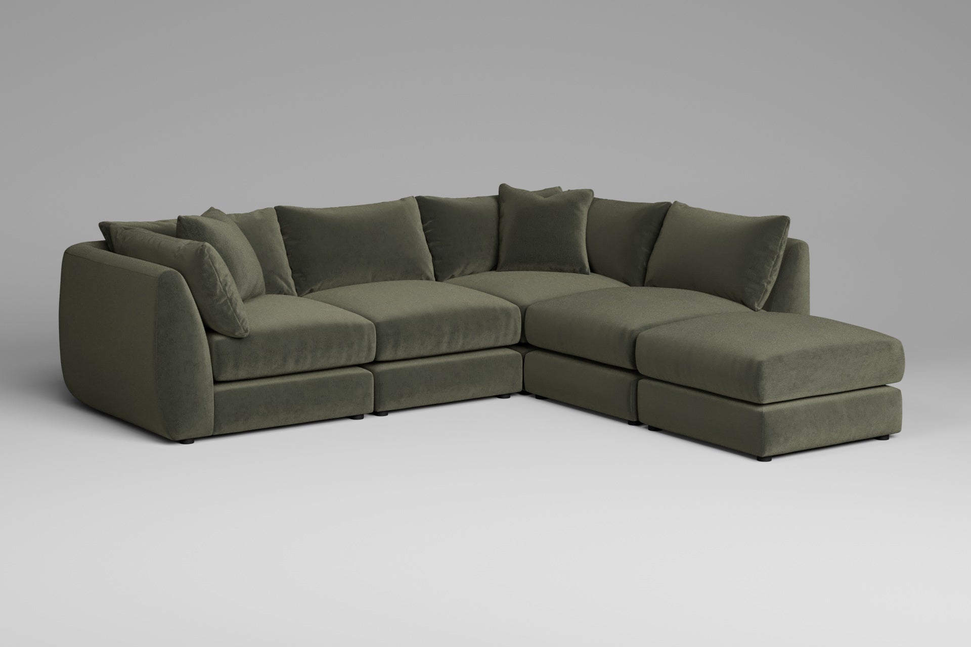 4 OPEN WITH FOOTSTOOL